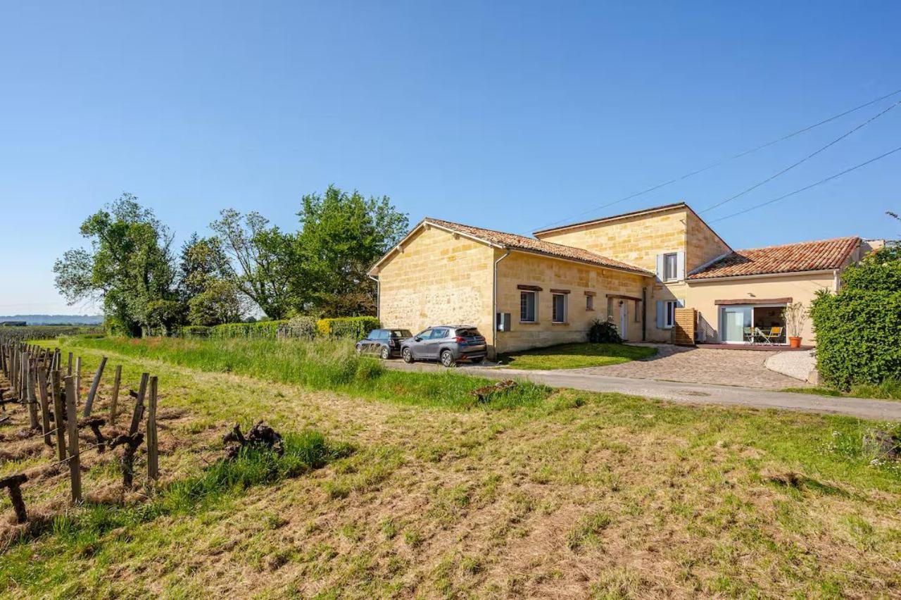 Guesthouse Les Maurins Saint-Sulpice-de-Faleyrens Екстер'єр фото