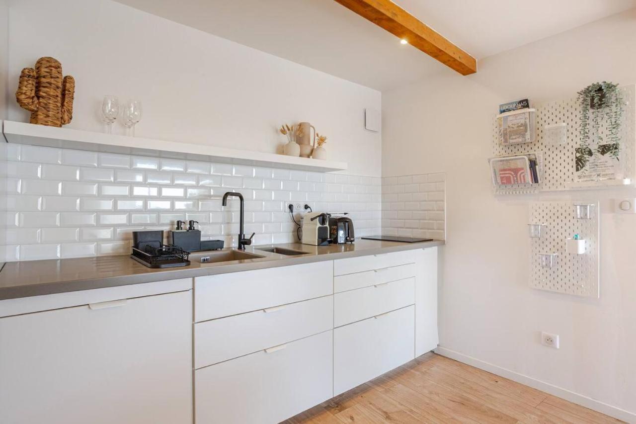 Guesthouse Les Maurins Saint-Sulpice-de-Faleyrens Екстер'єр фото